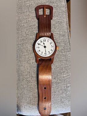 Handcrafted wooded wall / desk watch clock